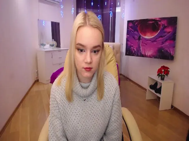 Live sex webcam photo for LanaSun #272539863