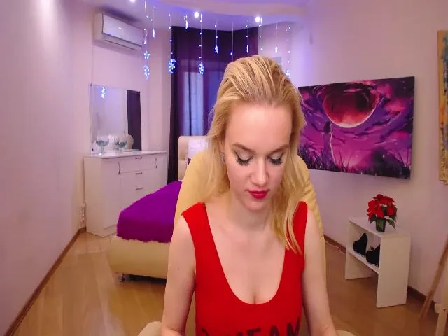 Live sex webcam photo for LanaSun #272721598