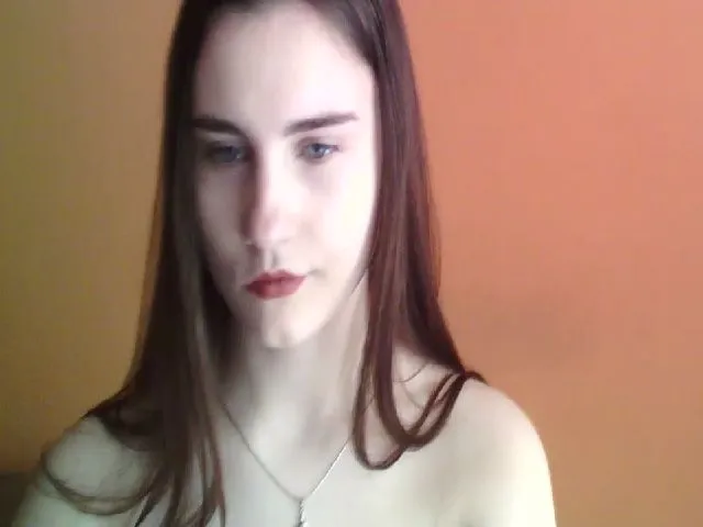 Live sex webcam photo for LaneyGrey #287890427