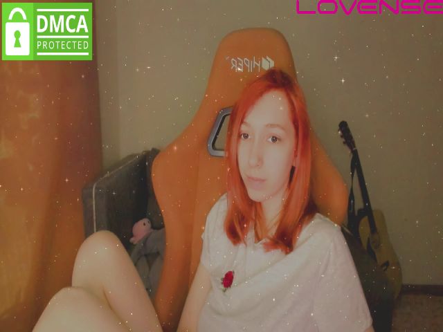 Live sex webcam photo for LannaRoad #273770715