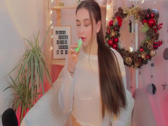 Live sex webcam photo for Lanna_Rhoades #271784483