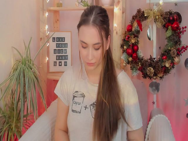 Live sex webcam photo for Lanna_Rhoades #271815971