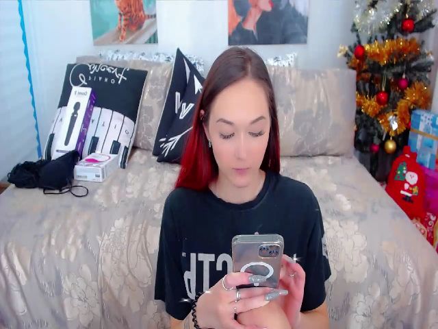 Live sex webcam photo for Lanna_Wolf #271812316