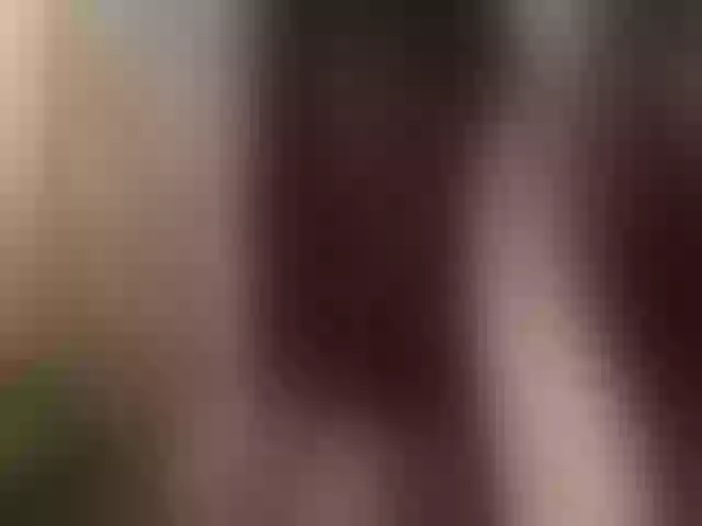 Live sex webcam photo for LaraBollier #271742204