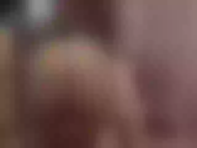 Live sex webcam photo for LaraBollier #271861136