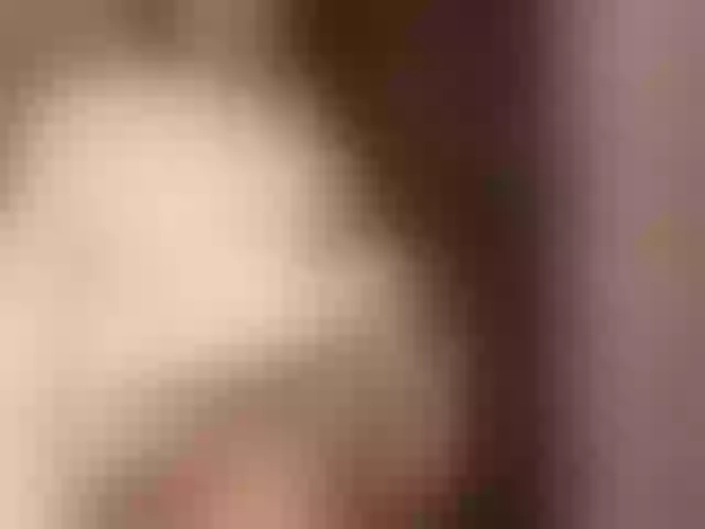 Live sex webcam photo for LaraBollier #271861203