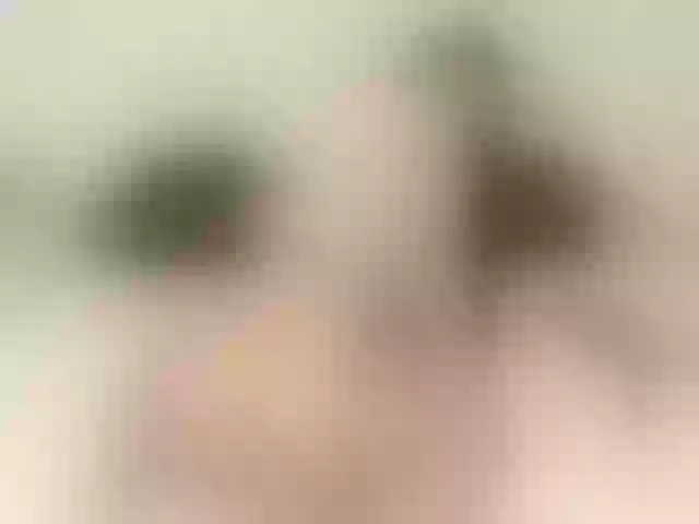 Live sex webcam photo for LaraBollier #272341340