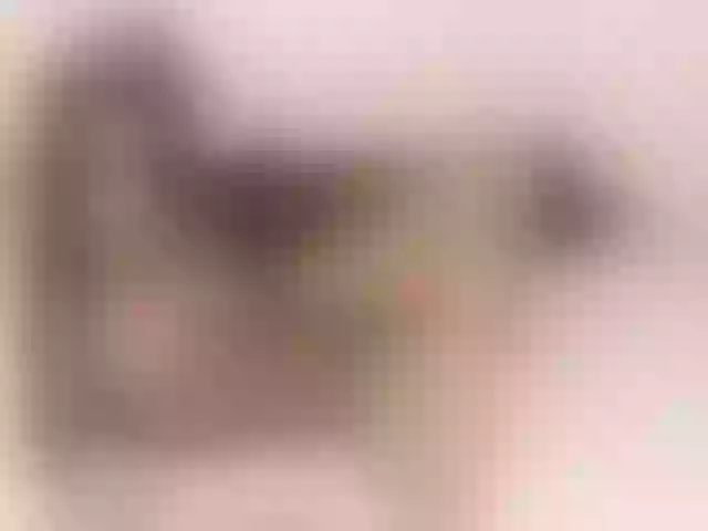 Live sex webcam photo for LaraBollier #272423648