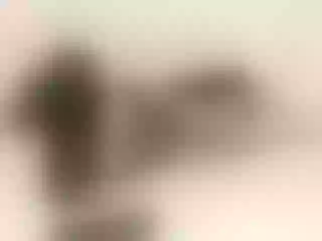Live sex webcam photo for LaraBollier #272435207