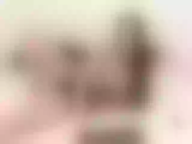 Live sex webcam photo for LaraBollier #272850790