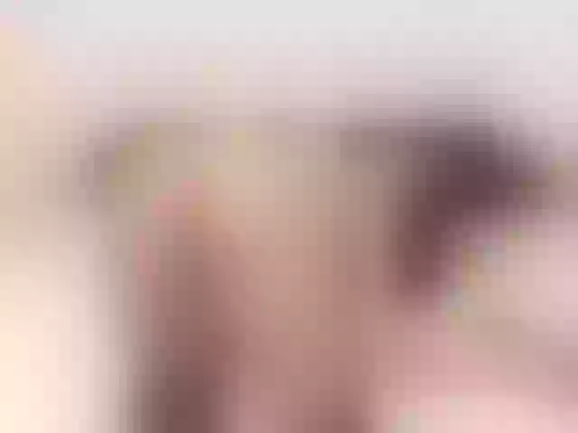 Live sex webcam photo for LaraBollier #273050671