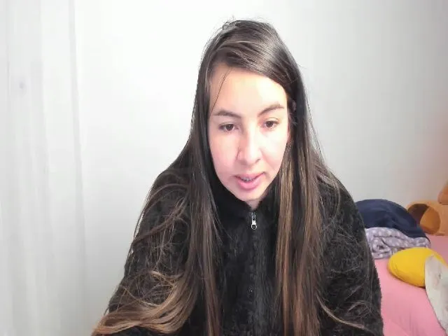 Live sex webcam photo for Lara_belu #273450086