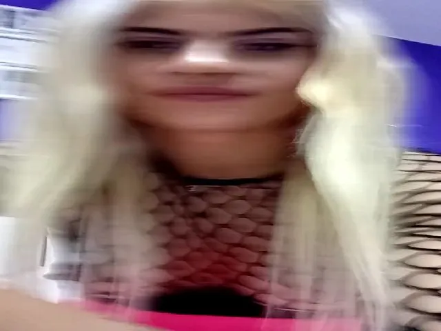 Live sex webcam photo for Larisa120895 #274654050