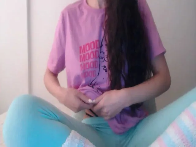 Live sex webcam photo for Lasat_ #272678178