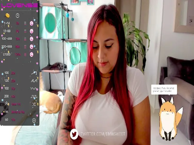 Live sex webcam photo for LatinEmily #274516526