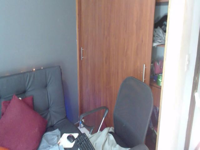 Live sex webcam photo for Latin__curly #271773542