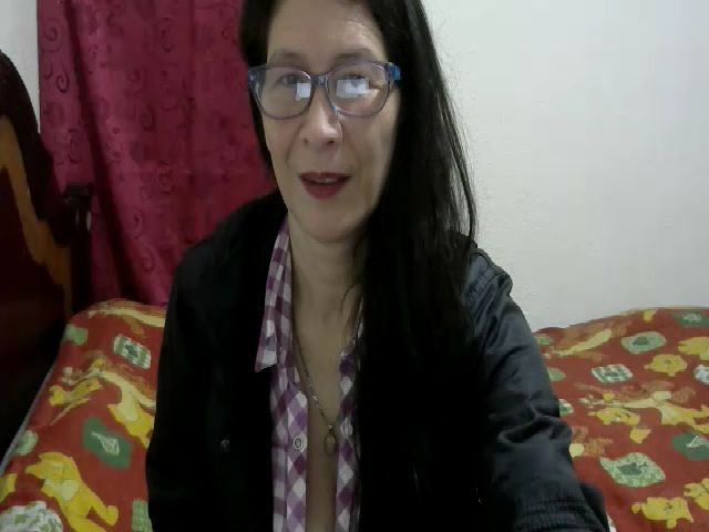 Live sex webcam photo for Latin__mature #271972007