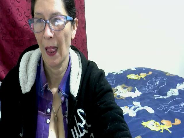 Live sex webcam photo for Latin__mature #272092023