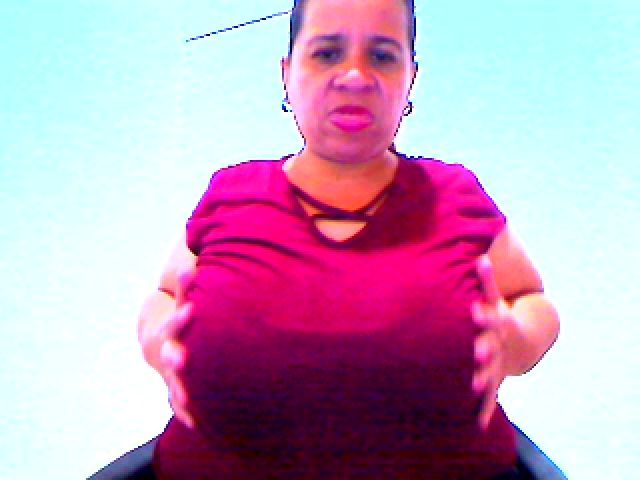 Live sex webcam photo for LatinaBigAss4 #272743966