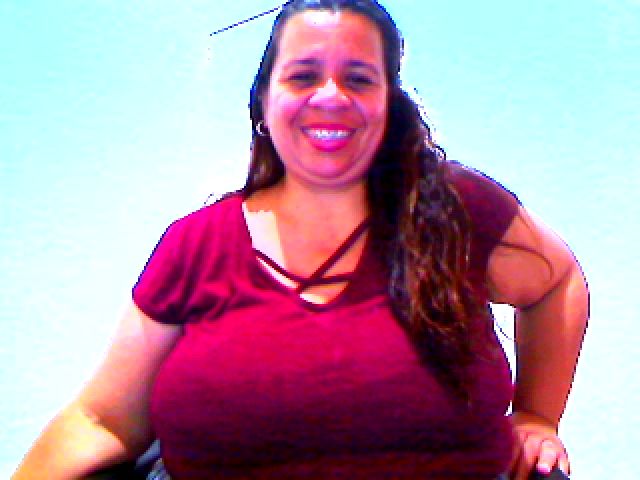 Live sex webcam photo for LatinaBigAss4 #272771000
