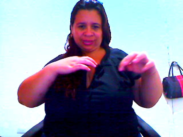 Live sex webcam photo for LatinaBigAss4 #273107414