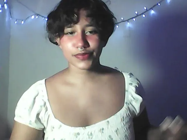 Live sex webcam photo for Latinaloveu #273707520