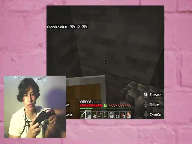 Live sex webcam photo for Latinaloveu #273966017