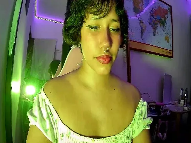 Live sex webcam photo for Latinaloveu #274440965