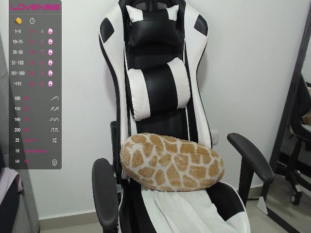 Live sex webcam photo for Latinnasty08 #272518401