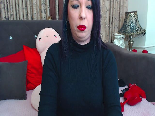Live sex webcam photo for Laura4FunX #272185226