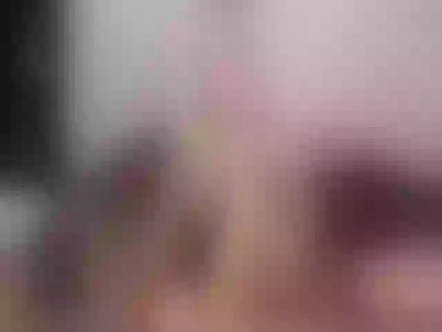 Live sex webcam photo for LauraCrystall #272919013