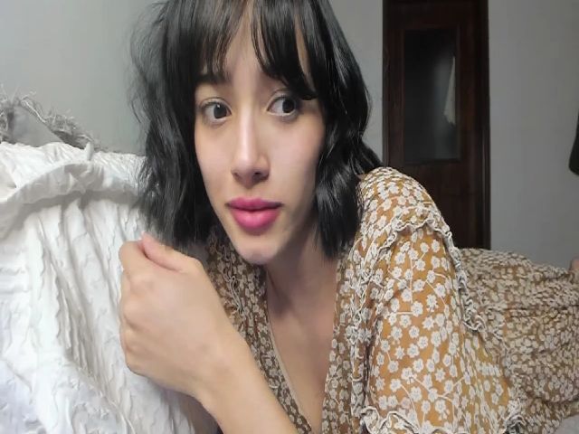 Live sex webcam photo for LauraJ_ #272495565