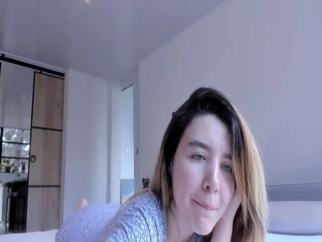 Live sex webcam photo for LauraVega #271711189