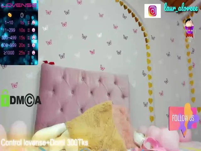 Live sex webcam photo for Laura_Lovee_ #272911085