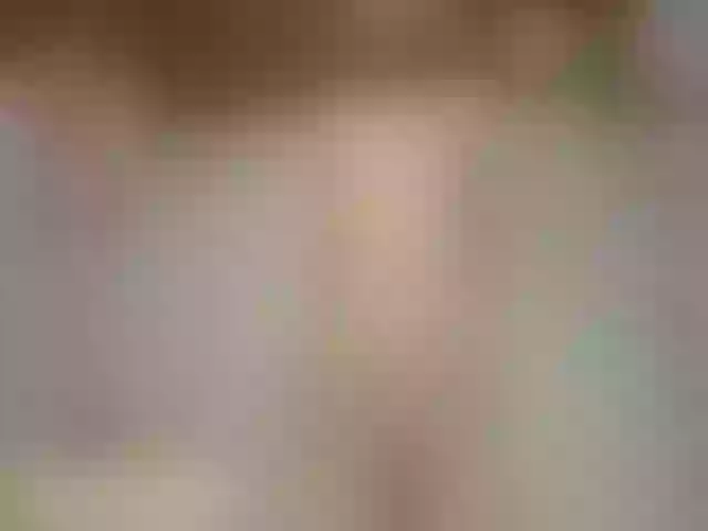 Live sex webcam photo for Laura_Lovee_ #273438788