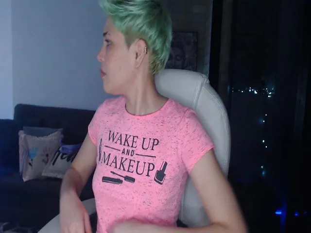 Live sex webcam photo for Laura_R23 #272807735