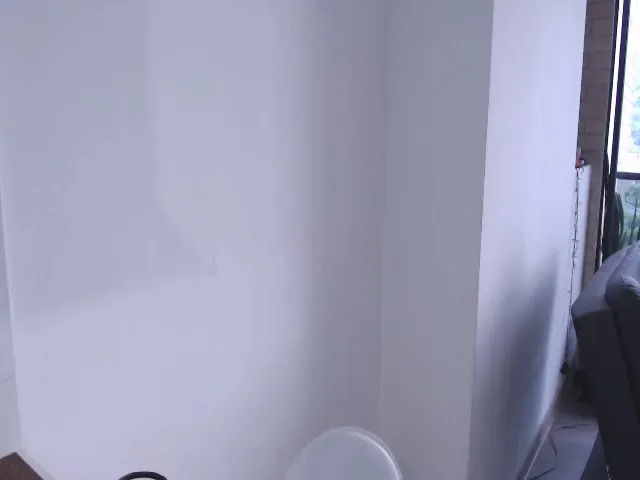 Live sex webcam photo for Laura_R23 #273871827