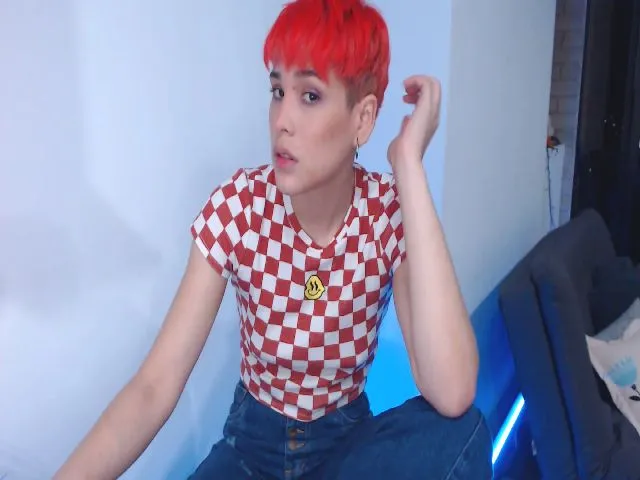 Live sex webcam photo for Laura_R23 #273953330