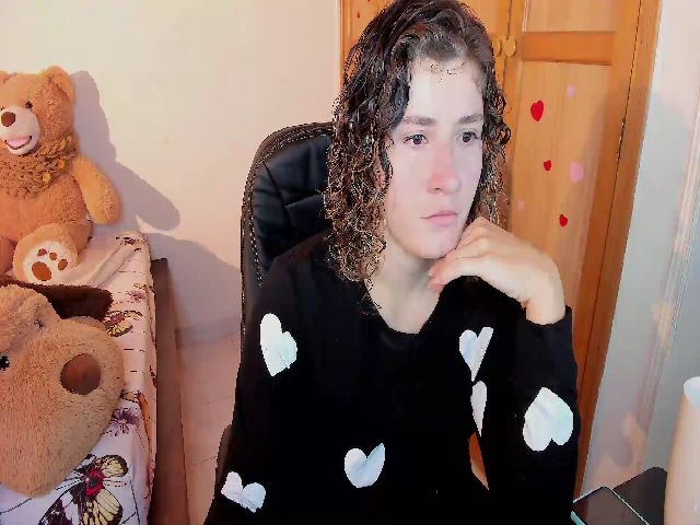 Live sex webcam photo for Laura_amy #271925452