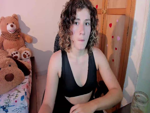 Live sex webcam photo for Laura_amy #271984719