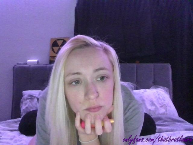 Live sex webcam photo for Laurabethh #273757643