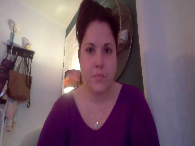Live sex webcam photo for Laural55 #271857101
