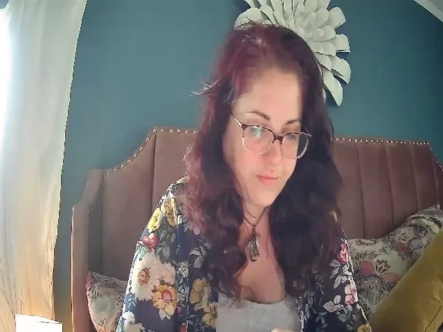 Live sex webcam photo for Laural55 #272969585