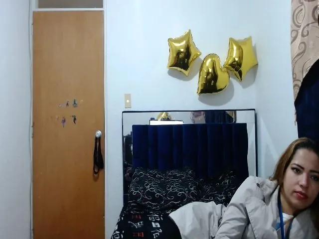 Live sex webcam photo for LaurenMarlyn #272199731