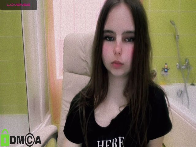 Live sex webcam photo for LavandaMelli #273527346