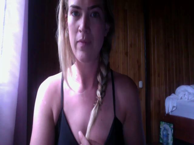 Live sex webcam photo for LavenderFog #273515686