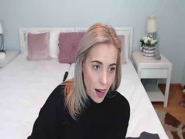 Live sex webcam photo for Layla2022 #272094419