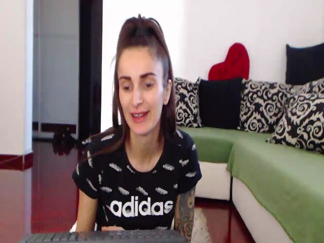 Live sex webcam photo for LayllaDean #272279422