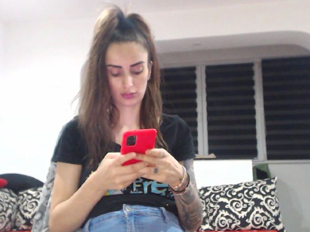 Live sex webcam photo for LayllaDean #272647660