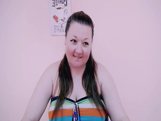 Live sex webcam photo for LeaLexis_ #274320800